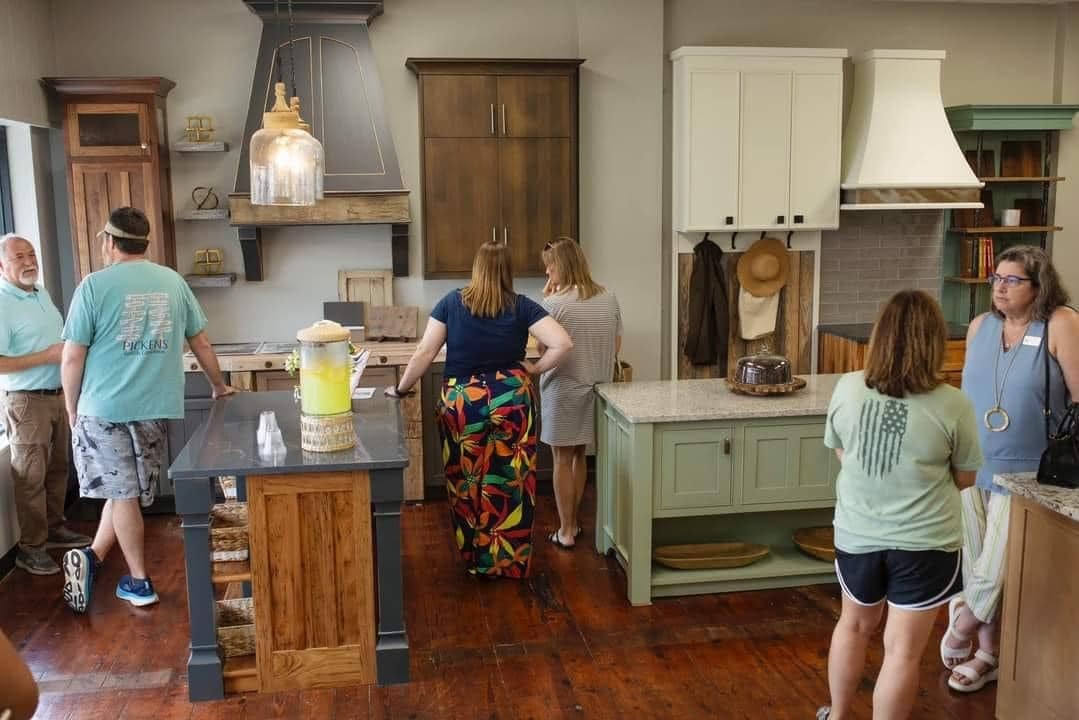 Wholesale Cabinet Supply – Kitchen Cabinet Showroom in Pickens, SC